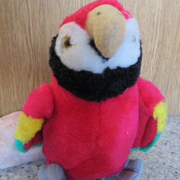 Ace Novelty Parrot Stuffy 8" (K584) - Picture 3 of 5